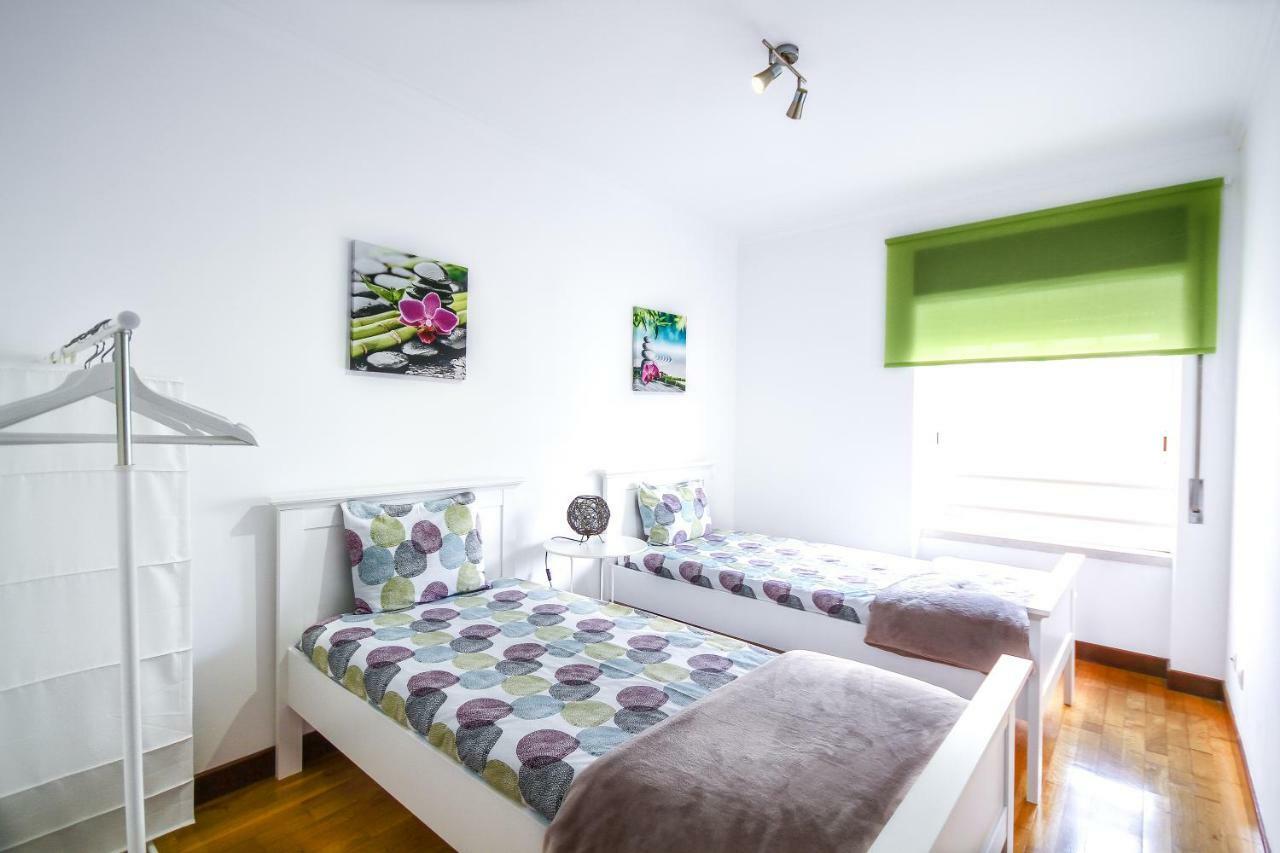 Apartamento Tejo Cacilhas Экстерьер фото