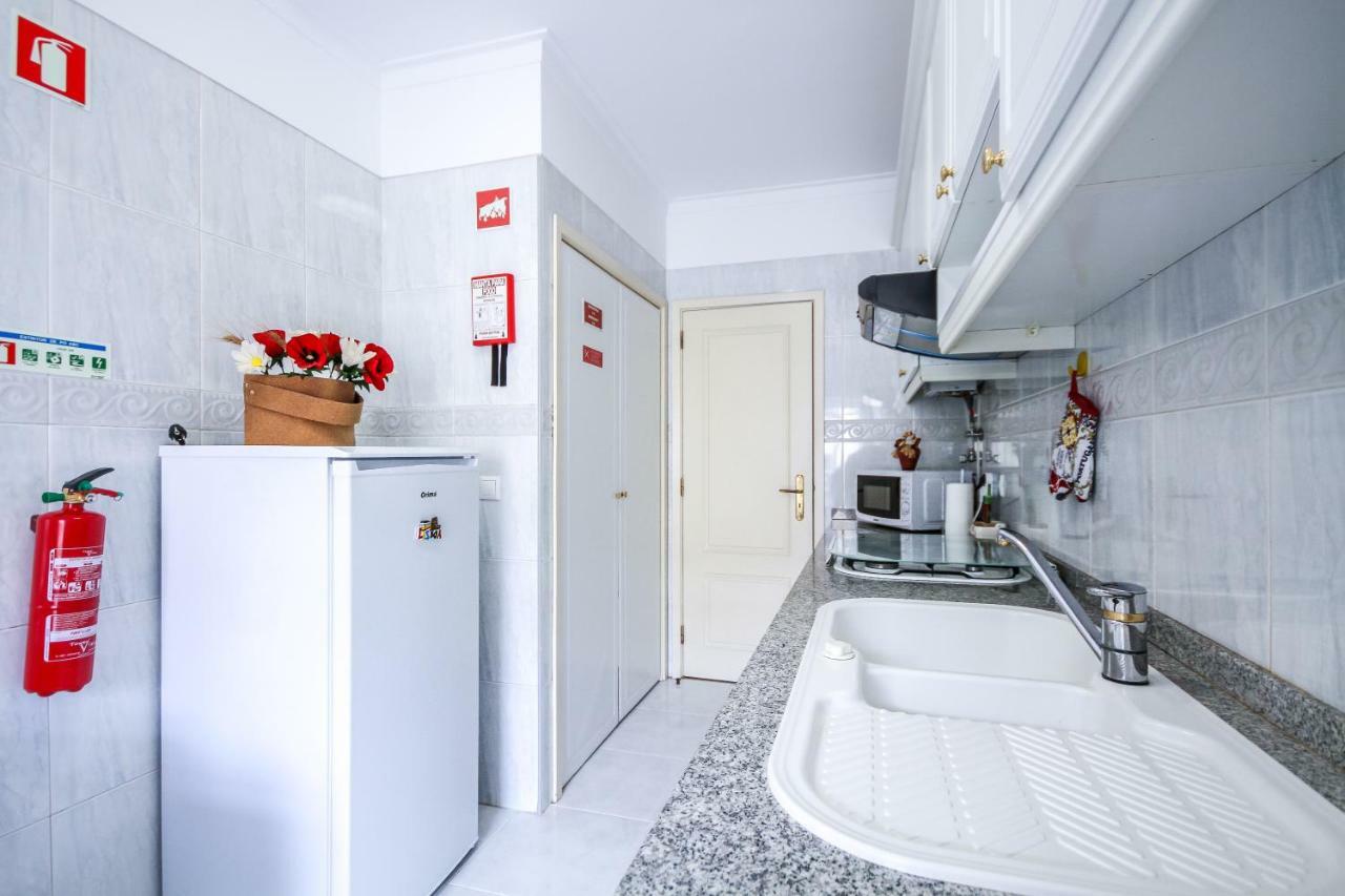 Apartamento Tejo Cacilhas Экстерьер фото